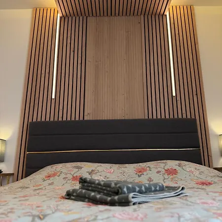 L Hibou Apartament *